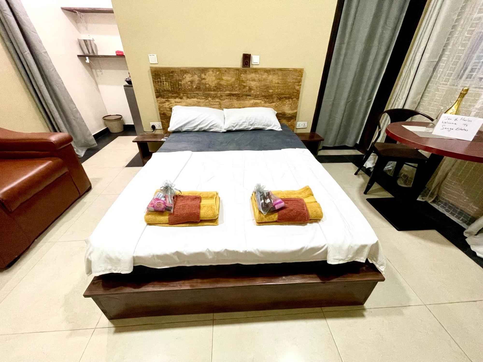 Accra Luxury Apartments At The Sanga Estates Oduman 客房 照片